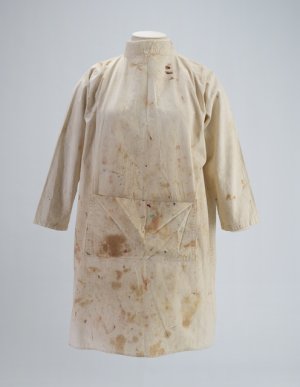 ma_i388112_tepapa_artists-smock_full.jpg